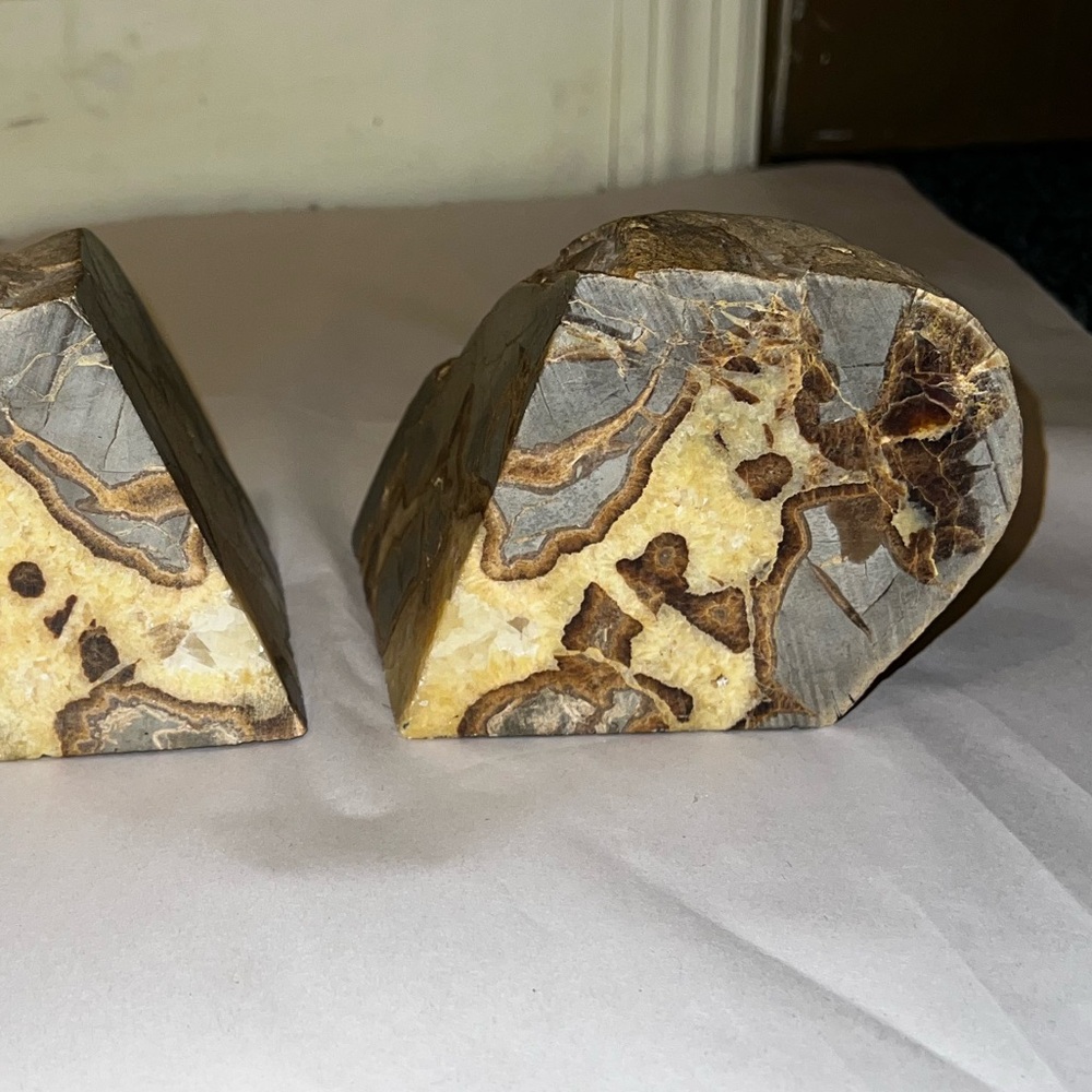 Vintage Set Large Septarian Stone Natural Bookend Decor Dragons Egg RARE FIND - Picture 8 of 14